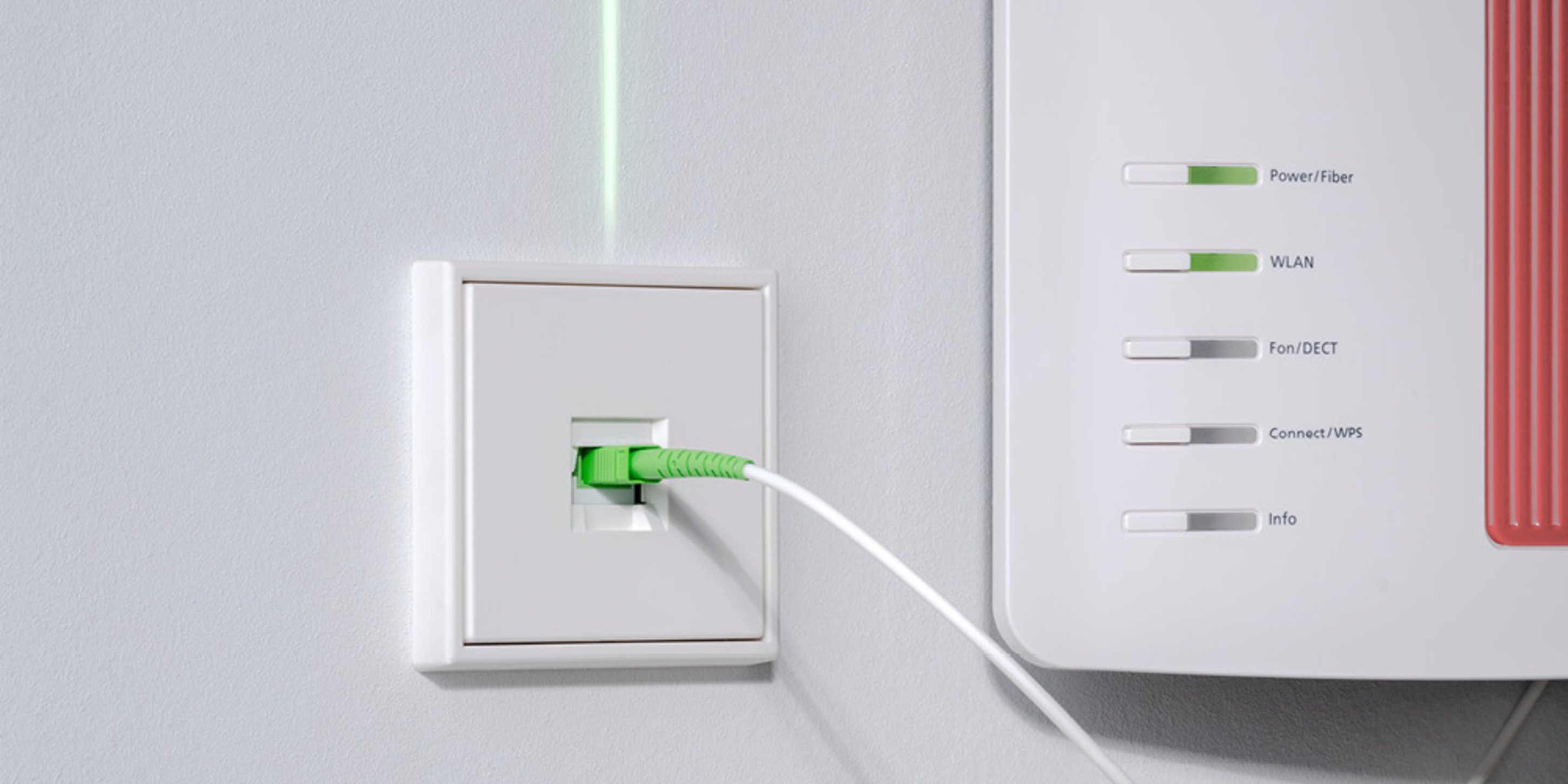 Die neuen Glasfaser-Anschlussdosen bei Elektro Rex GmbH in Lenting